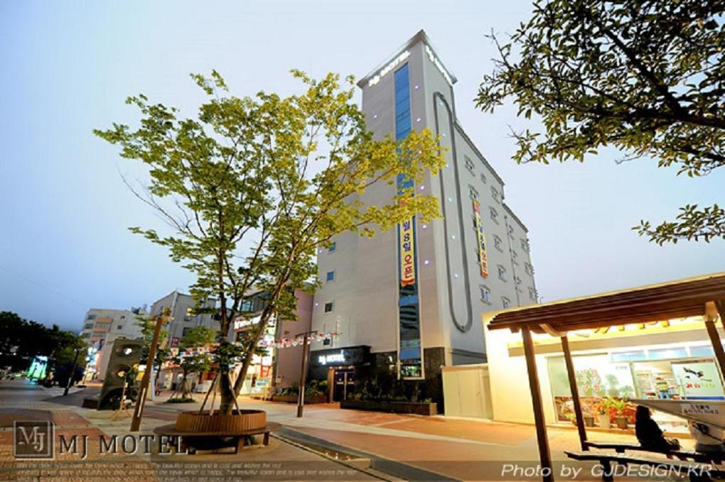 Yeosu Mj Motel エクステリア 写真