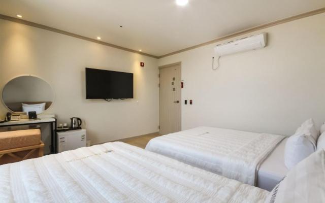 Yeosu Mj Motel エクステリア 写真
