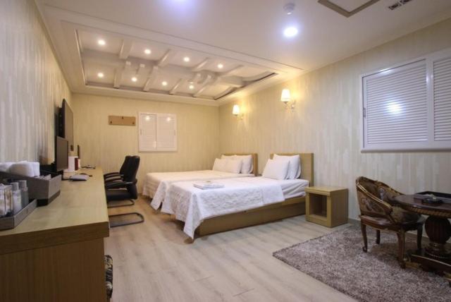Yeosu Mj Motel エクステリア 写真